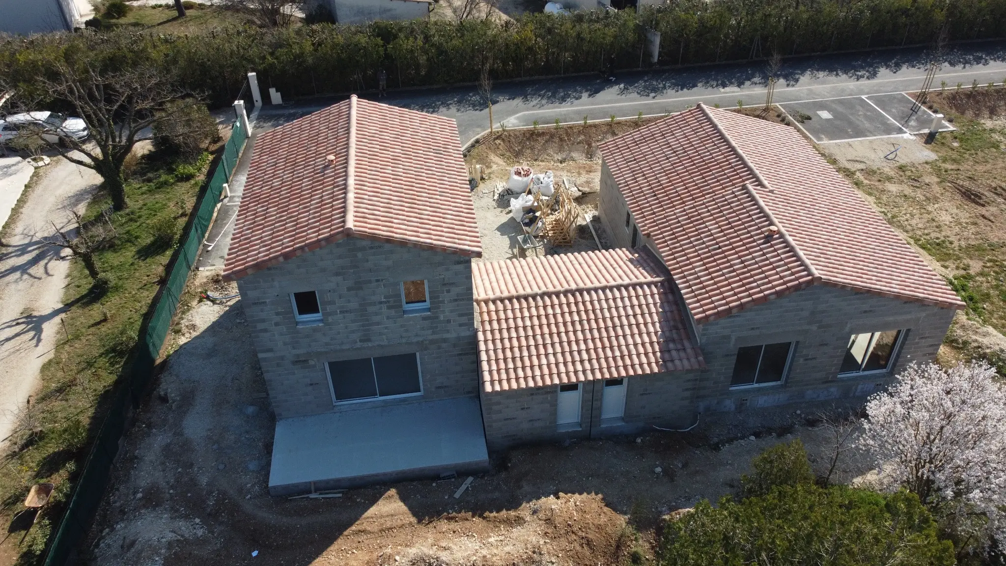 Deux maisons neuves construites à Carpentras par BatiPro Construction
